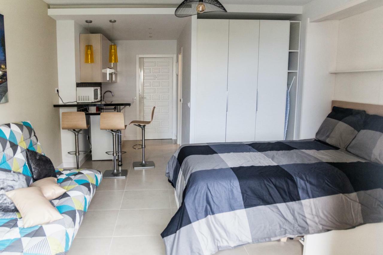 Estudio En Benalbeach Apartment Беналмадена Екстериор снимка